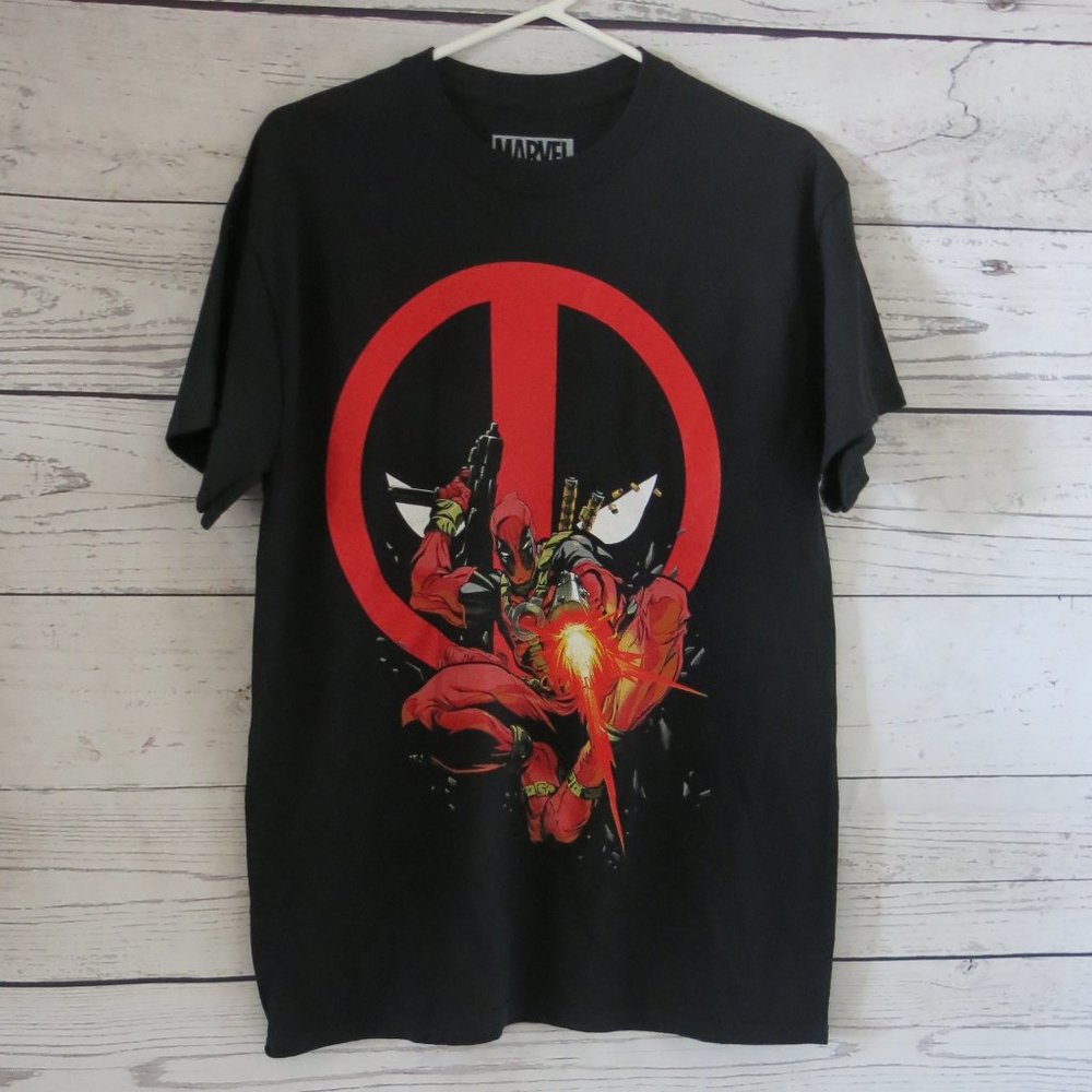 Marvel Deadpool 100% Cotton Graphic T Shirt - Size Medium